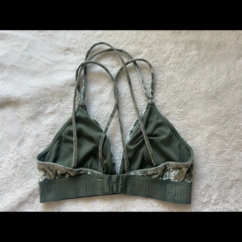 Victoria Secret’s Green Velvet Bralette | Size Small